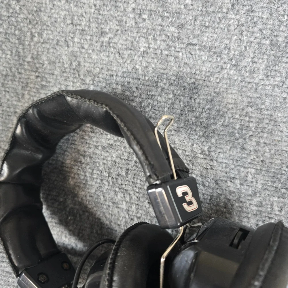 Dale Earnhardt 7 Time Winston‎ Cup Champion AM FM Headphone Radio Vintage - Picture 7 of 7